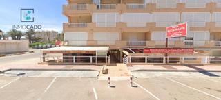 Local Comercial en Entremares. Restaurante  pizzera en pleno funcionamiento y completamente eq