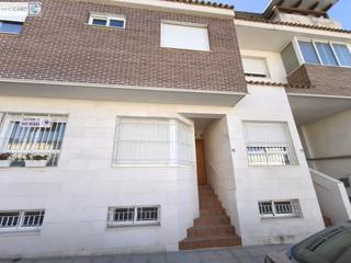 Casa en Beniajn. Beniajn, casa adosada con garaje en stano