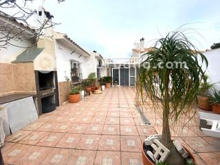 Casa adossada  Calle av, pais valenciano. Casa unifamiliar adosada busot alicante