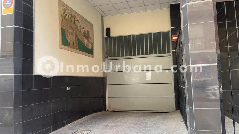 Foto 241cecda-72a5-4b10-b2a9-e811d82c5a13. Parking voiture dans vicente fuentes sansano 22 dans Elche / Elx