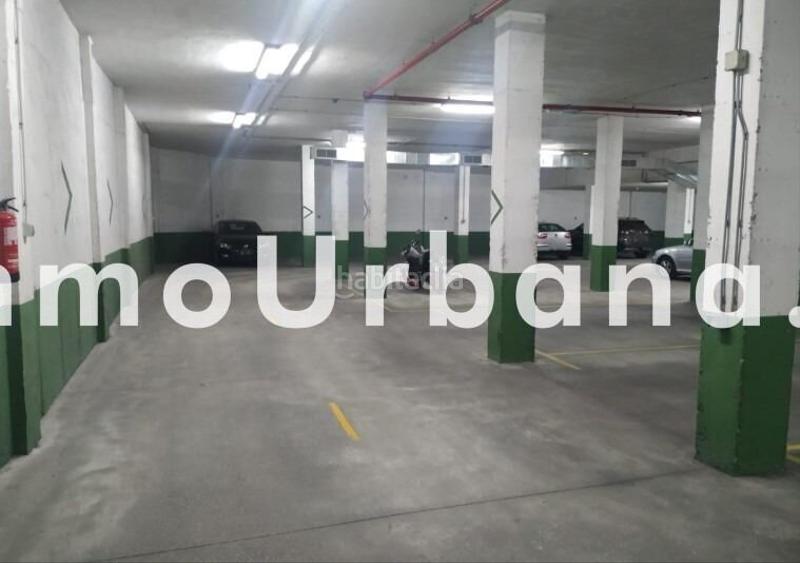 Foto d9219924-f0d6-4667-9820-8247225acd10. Parking voiture dans vicente fuentes sansano 22 dans Elche / Elx