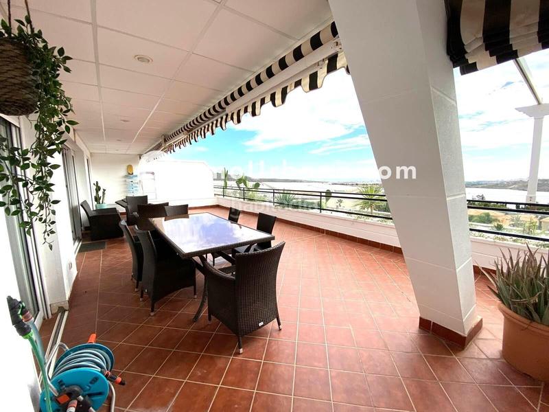 Foto 3c10b17b-7709-41e6-92ba-6eac1c58dab3. Dachwohnung mit heizung parking pool in Bonalba-Cotoveta Mutxamel