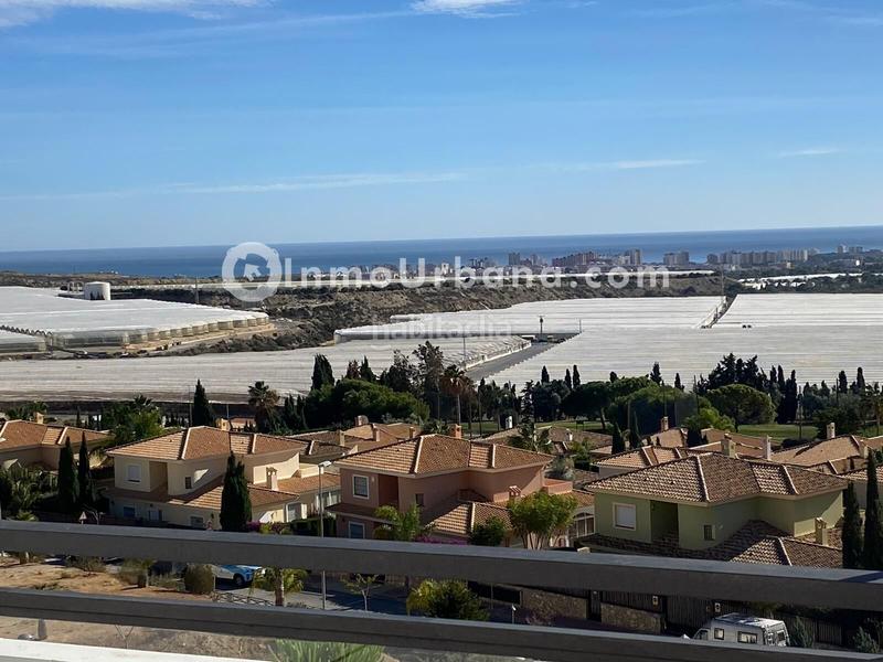 Foto 752dc84d-9cbd-4f0b-b9ff-e54e9b7bd850. Dachwohnung mit heizung parking pool in Bonalba-Cotoveta Mutxamel