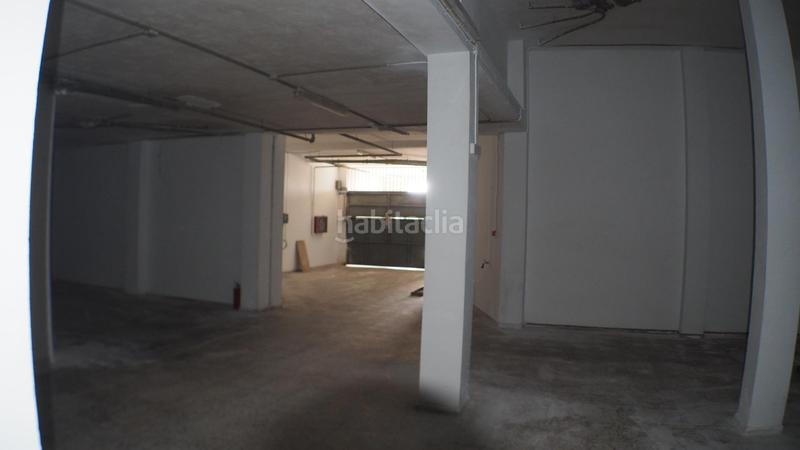 Foto 019a75fc-4dd0-483e-8202-3e43dc962358. Autoparkplatz in calle de joaquim martínez macià 60 in Elche / Elx