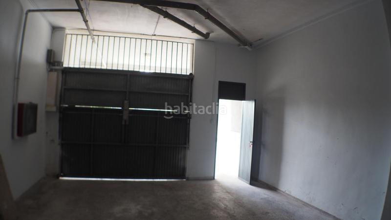Foto ebb61fc3-ea76-4553-b30d-67d2208a019c. Autoparkplatz in calle de joaquim martínez macià 60 in Elche / Elx