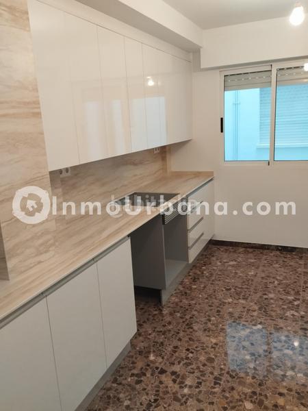Foto 74c04043-9778-40d6-abbf-d5ffe3361ab1. Piso en calle obispo winibal 7 piso en Altabix en inmourbana en Elche / Elx