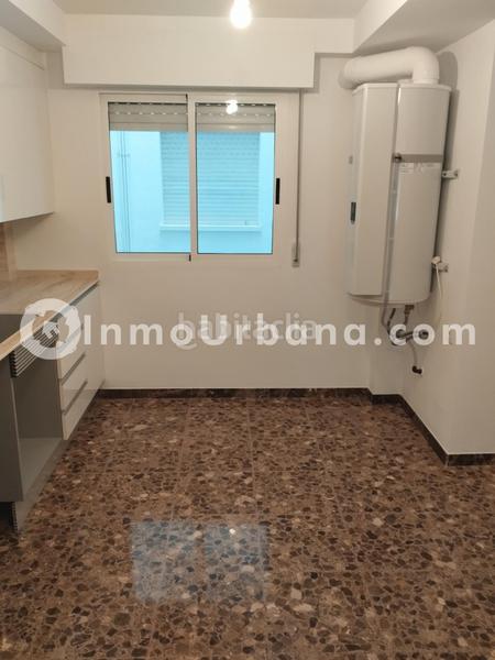 Foto 7a58179c-b982-4a5f-9dab-6d4080d11762. Piso en calle obispo winibal 7 piso en Altabix en inmourbana en Elche / Elx