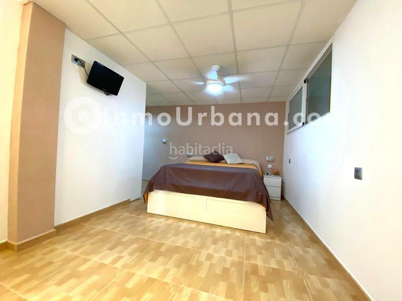 Foto 54a72720-04b2-4f6b-b16e-56709f875e1b. Casa aparellada amb aparcament piscina a Bonalba-Cotoveta Mutxamel