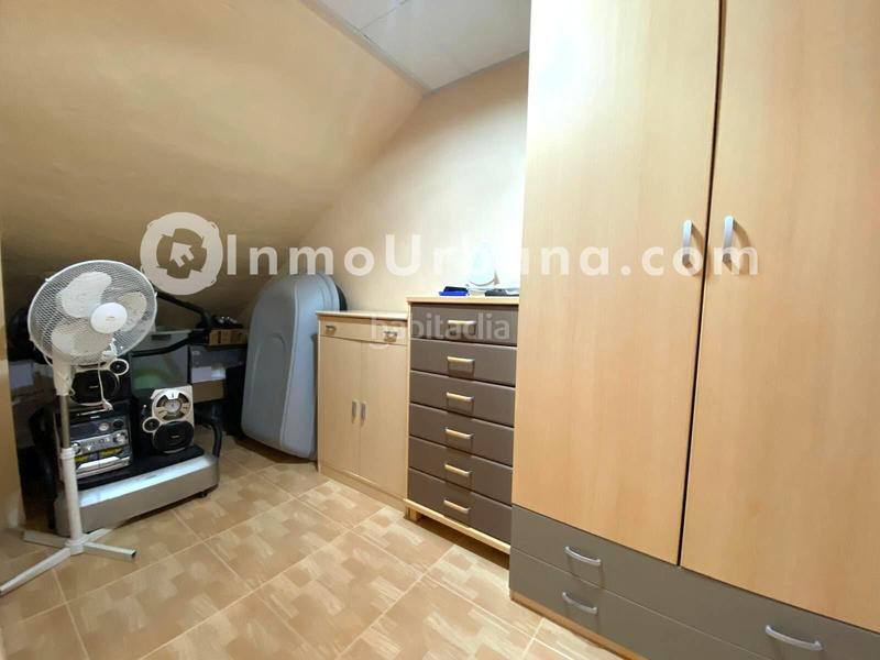 Foto 8169a380-32bb-4965-a6bb-ca358b006fb2. Casa aparellada amb aparcament piscina a Bonalba-Cotoveta Mutxamel