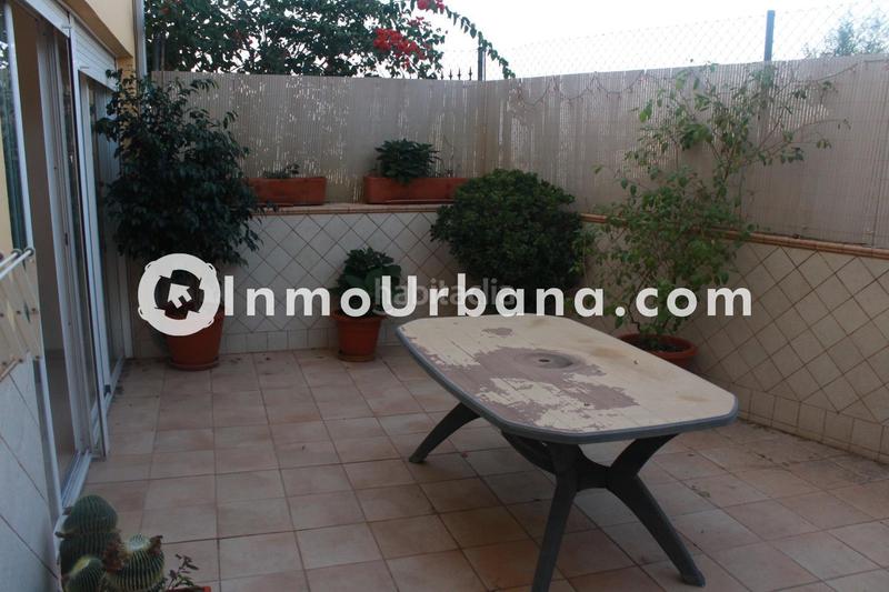 Foto 2198d95a-0c95-4ae3-a2bf-ab51bf70af08. Maison jumelée avec parking dans Monforte del Cid