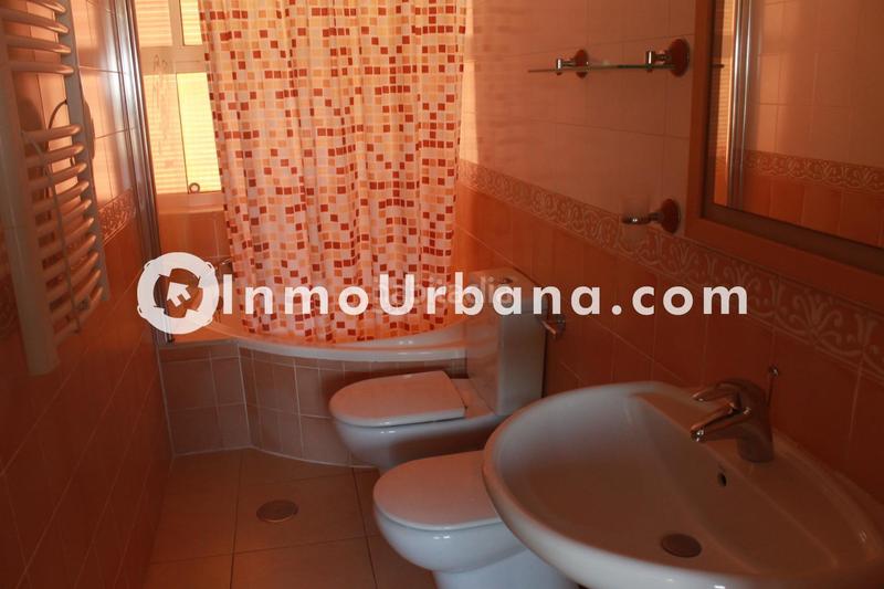 Foto 2e61ca8b-de82-4aa0-b69f-816d3e0e43f2. Maison jumelée avec parking dans Monforte del Cid