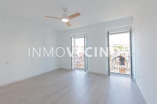 Location Appartement à Russafa. Alquiler piso recién reformado en ruzafa