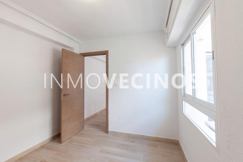 Foto 41abb9db-0315-4d9c-851b-533eb3bcc533. Alquiler piso alquiler piso semiamueblado en L´Hort de Senabre Valencia