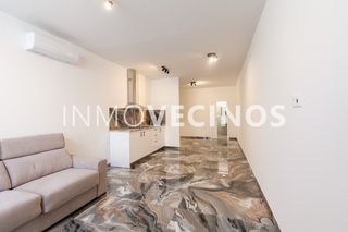 Lloguer Local Comercial a Barrio Benicalap. Alquiler de local