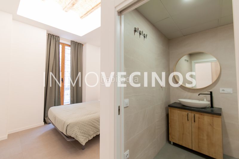 Foto ae48978a-8ff9-4721-9325-2f1c9d8c31e4. Local comercial a La Raïosa Valencia