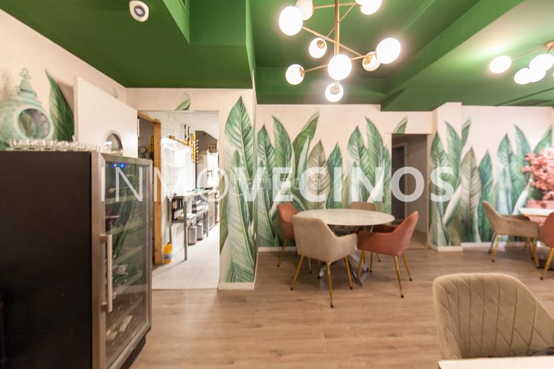 Foto a0bc53fd-1612-485a-a272-3fee66b7d363. Traspàs local comercial a Gran Via Valencia