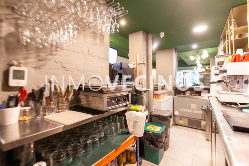 Foto 8da8c6a7-f59a-4dee-8a0a-6274debc7077. Traspaso local comercial traspaso de restraurante centro en Valencia