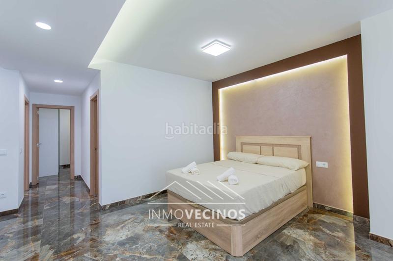 Foto 2c3375f1-3ecf-41b1-aa7f-cd3c9b577da9. Local comercial a Barrio Benicalap Valencia