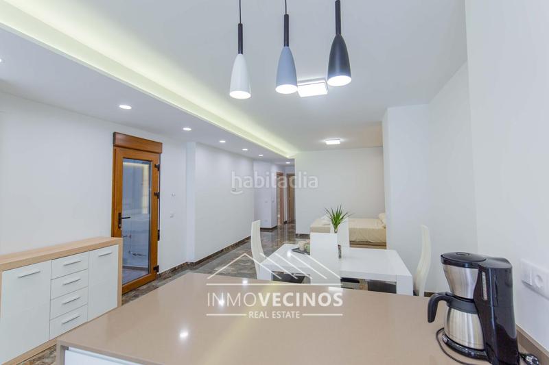 Foto 37bd1c7a-e09e-46d7-b90f-dfb6a31d40d0. Local comercial a Barrio Benicalap Valencia