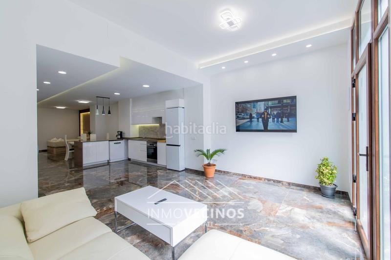 Foto 9b2416a0-63a0-42c0-ace0-16b6fc833ead. Local comercial a Barrio Benicalap Valencia