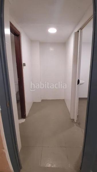 Foto 330e05fa-8ef9-4512-8525-745bf1497f64. Locale commerciale in Mont Olivet Valencia