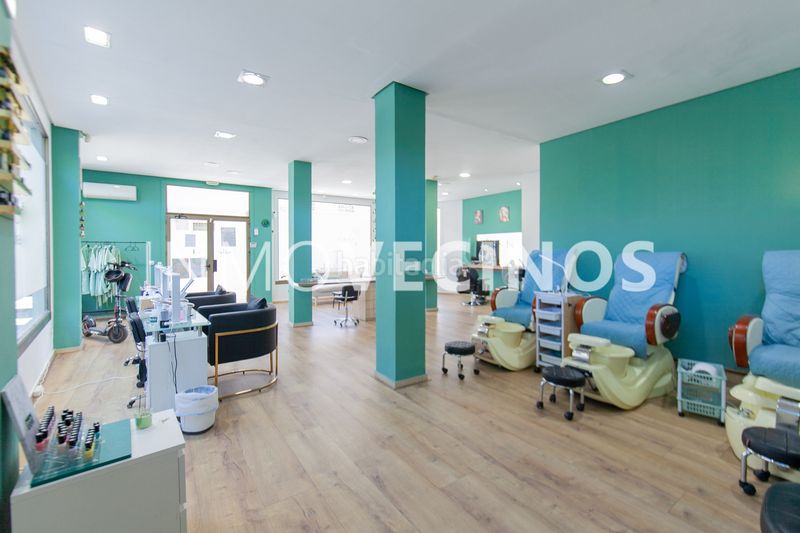 Foto df8d672f-8443-4fb0-a9a1-4f66b30eb3ac. Trapasso locale commerciale in Alcúdia (l´)