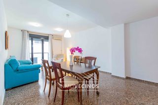 Lloguer Pis a Mont Olivet. Piso alquiler de temporada monteolivete