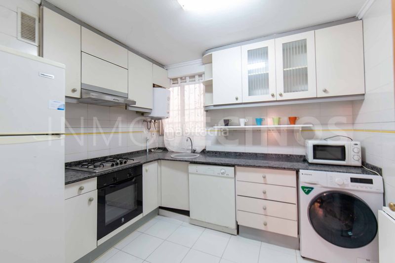 Foto f871b707-a253-4413-ac88-4c2d6c812ec4. Pis a El Botànic Valencia