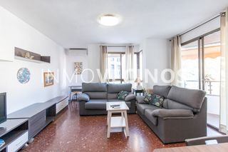 Rent Flat in Russafa. Piso en alquiler de 4 dormitorios en ruzafa