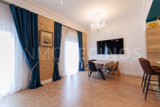 Location Appartement à Gran Via. Piso en reina doña germana alq
