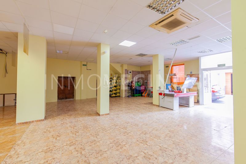Foto 52787d8d-ddea-47f0-b6cb-d863ce4518cc. Local comercial a Antella