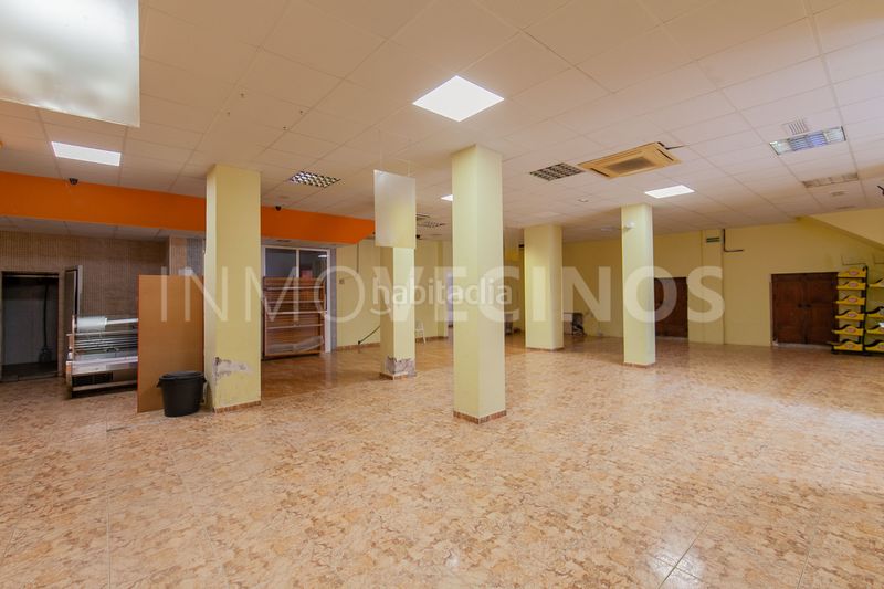 Foto b440e127-50f9-40c4-aeb0-cece3f3513b0. Local comercial a Antella