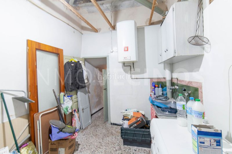 Foto 67eafa8e-1cbb-4e95-9e21-3fea0c0d3c26. Casa aparellada a Cella