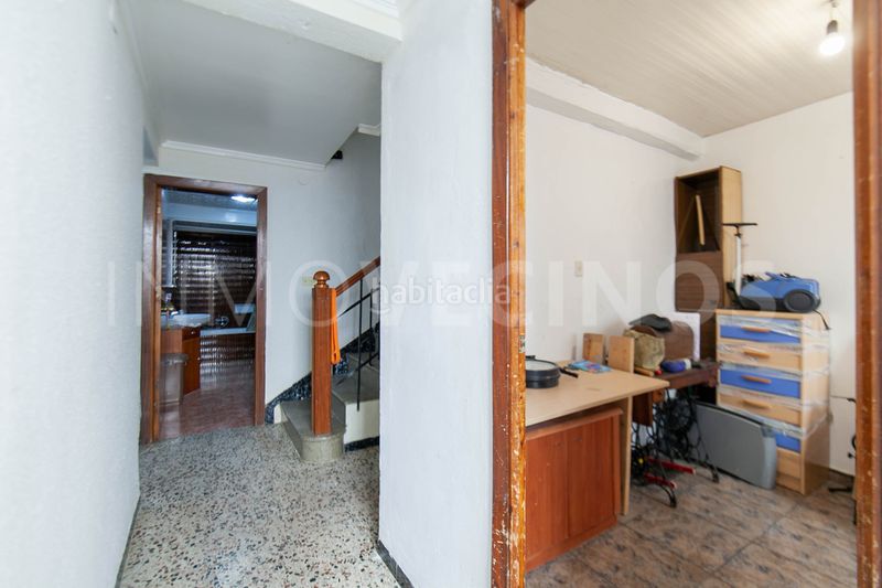 Foto 7ef999e5-65f4-4c24-8c84-82d0be5dcd75. Casa aparellada a Cella