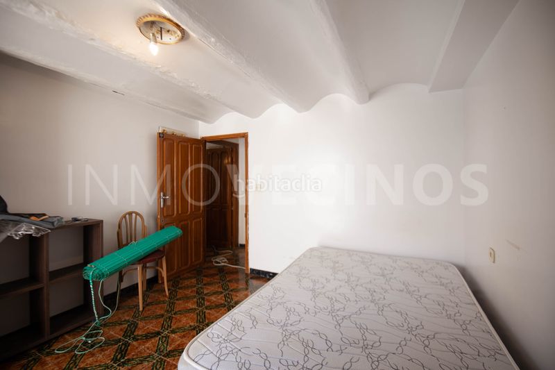 Foto 95841bd8-7cd7-4f8a-af4a-85a0687c2ca9. Casa aparellada a Cella