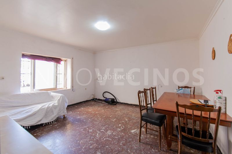 Foto bb977d81-3d1c-4e42-ab5a-be5e512c4acb. Casa aparellada a Cella