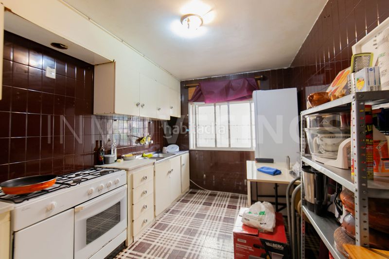 Foto e0a09b4b-44d0-4801-8e40-a5a397d691eb. Casa aparellada a Cella