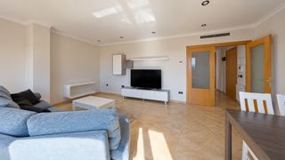 Etagenwohnung in Benigànim. Piso venta en benigànim con terraza, 4 dormitorios y ascensor