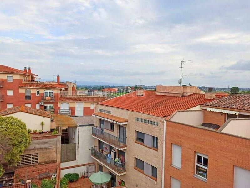 Foto cad58e08-b4c1-4df2-8ce8-7b95bed07576. Casa adosada en Hostalets de Pierola (Els)