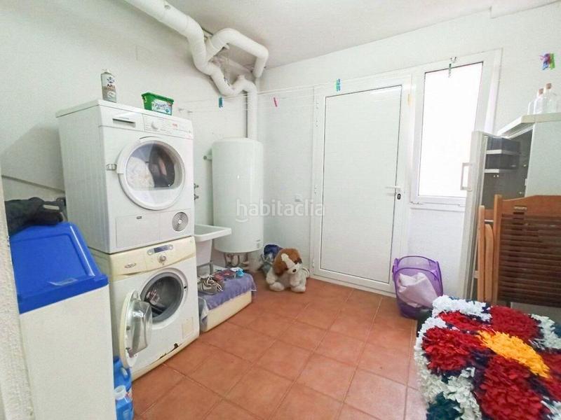 Foto e5aa8656-63fe-4054-a056-192469a71818. Casa adosada en Hostalets de Pierola (Els)