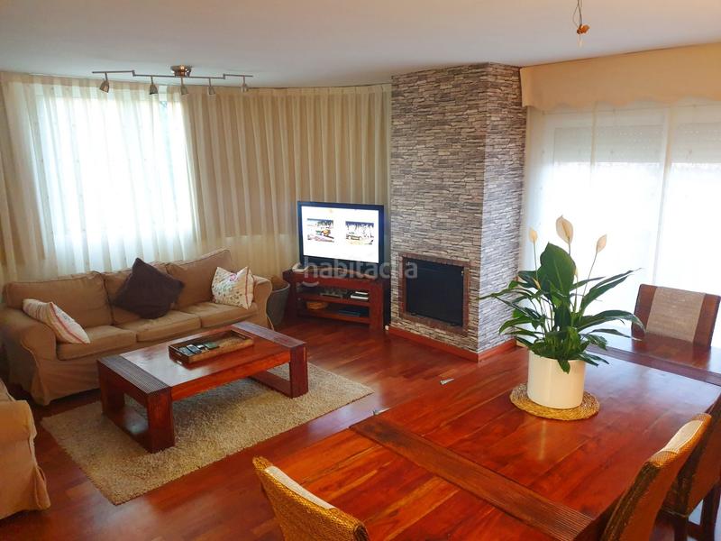 Foto 7a403dba-bbb1-4c2d-8e7f-d5ffd24cad7f. Chalet mit heizung parking in Sant Vicenç dels Horts