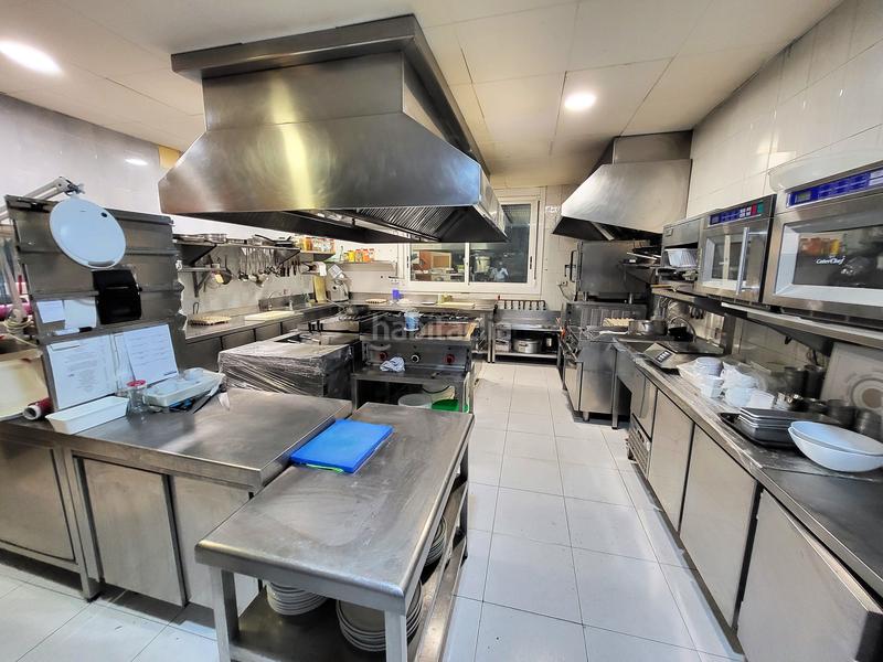 Foto 4f3837bf-4a7e-439e-bf75-0774799987a5. Business premise with heating in Nucli Urbà Esparreguera