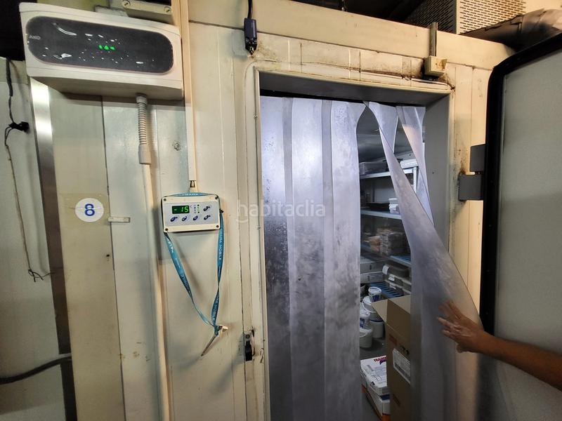 Foto f9bae676-995b-42de-aae0-14ee5432c07e. Local comercial en Nucli Urbà Esparreguera