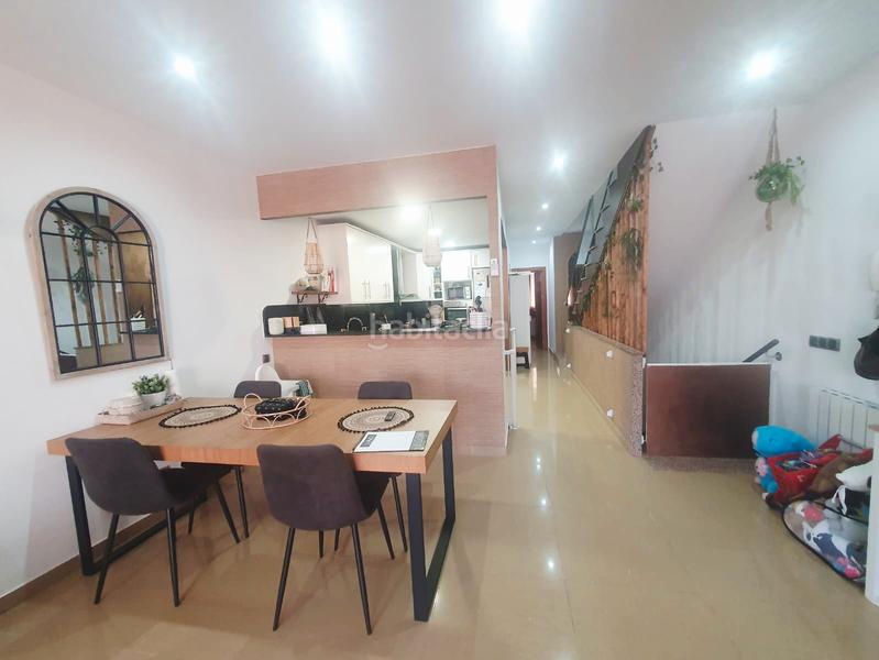 Foto 71a995fe-9718-4a96-8d0b-f8bba36d8e62. Alquiler casa adosada  centro en Piera