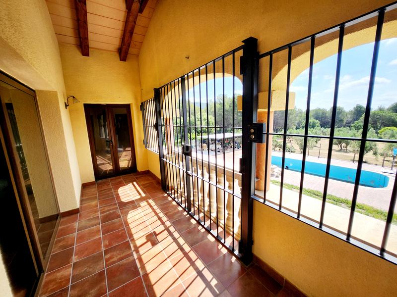 Foto 8a91fbf4-ac68-463c-8755-47a781cf165e. Alquiler masía masia en venta aplazada collbató en Esparreguera