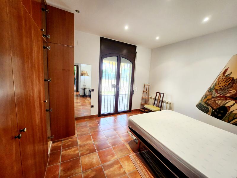 Foto e8f014c5-5074-48ce-9d2f-76537fc16acf. Alquiler masía masia en venta aplazada collbató en Esparreguera