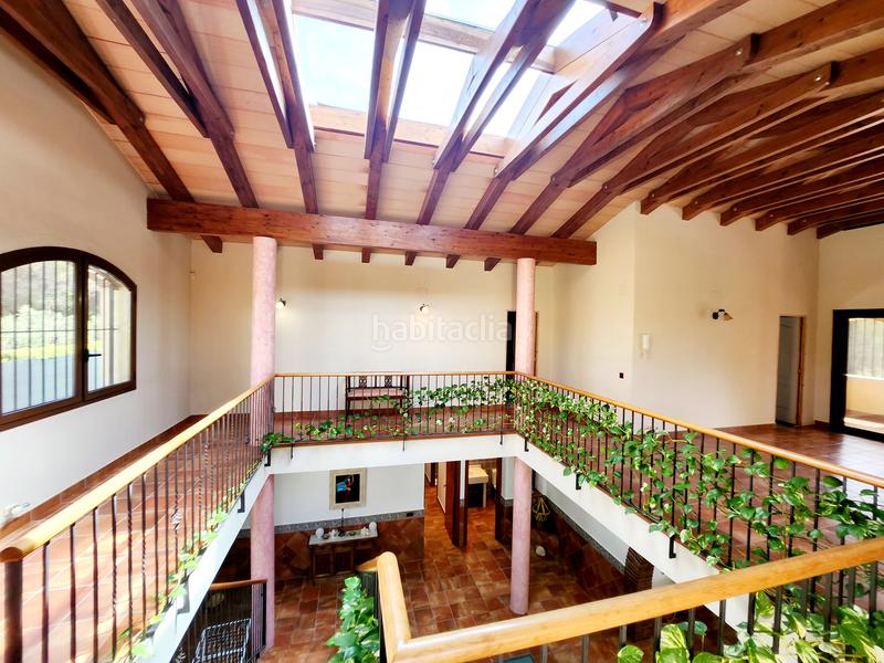 Foto 235f8454-6df7-47df-bb7b-aa3cc7a9d971. Rent country house with fireplace heating parking pool in Esparreguera