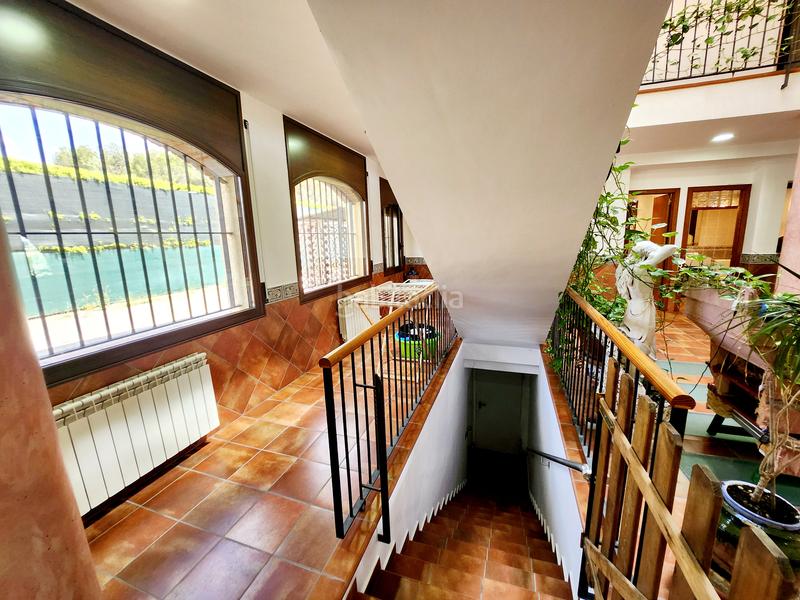 Foto edb6fc39-1ed7-420d-bc5b-3e79eb8e0161. Rent country house with fireplace heating parking pool in Esparreguera