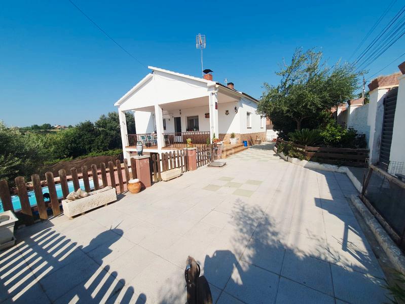 Foto 1abd6f00-7177-4bd5-a5ac-55580c5328b7. Casa amb calefacció aparcament piscina a Piera