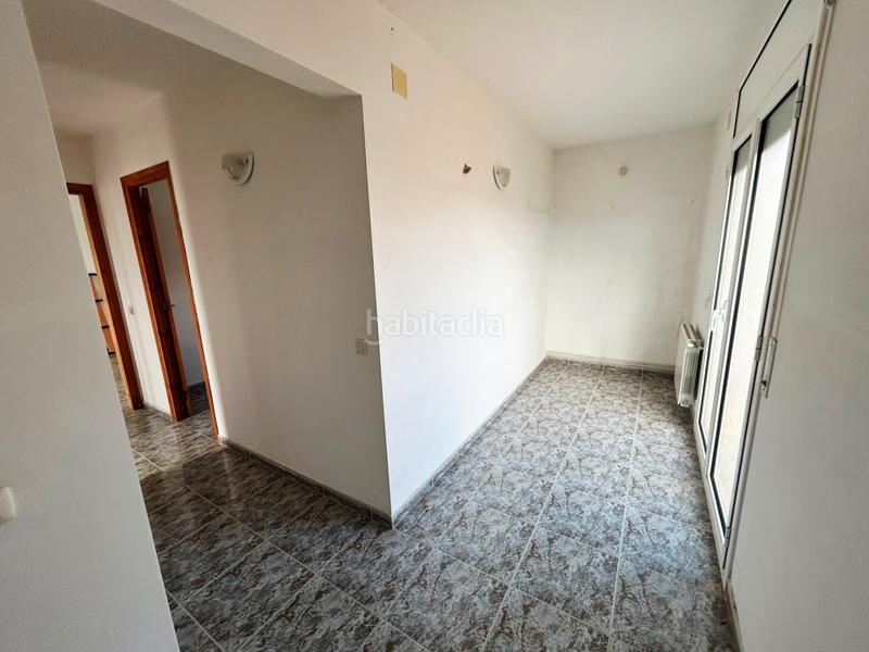 Foto 50145453-37d3-419c-a104-d4113002b0d9. Casa con riscaldamento parcheggio piscina in Piera